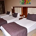 Asrin Business Kizilay アンカラ